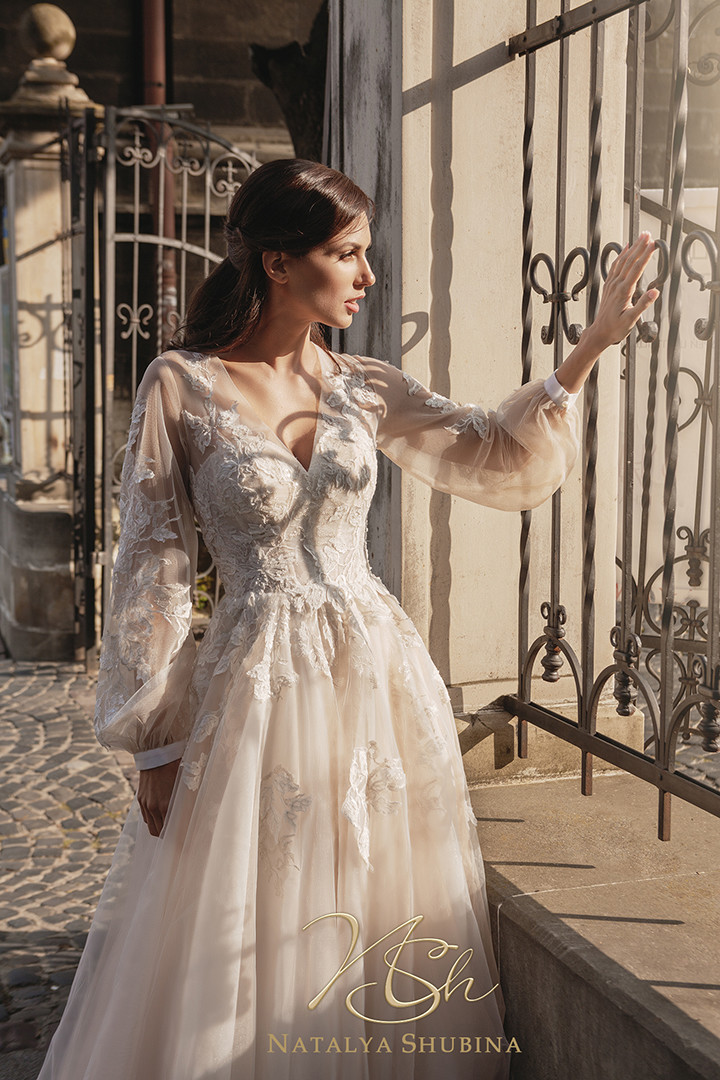 Natalya Shubina | Love in White 2018 | Pre-collection