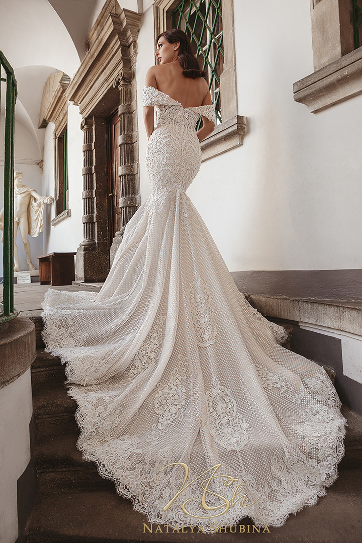 Natalya Shubina | Love in White 2018 | Pre-collection