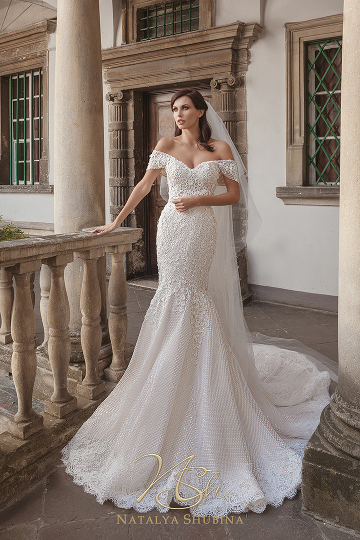 Natalya Shubina | Love in White 2018 | Pre-collection