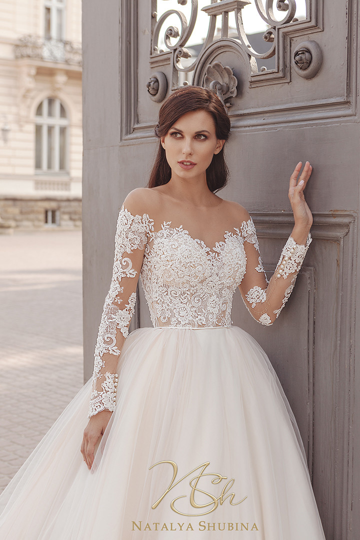 Natalya Shubina | Love in White 2018 | Pre-collection