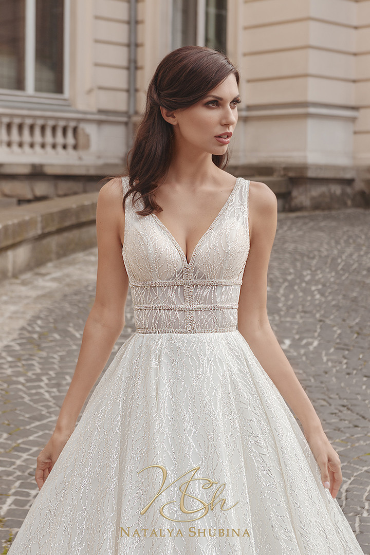 Natalya Shubina | Love in White 2018 | Pre-collection