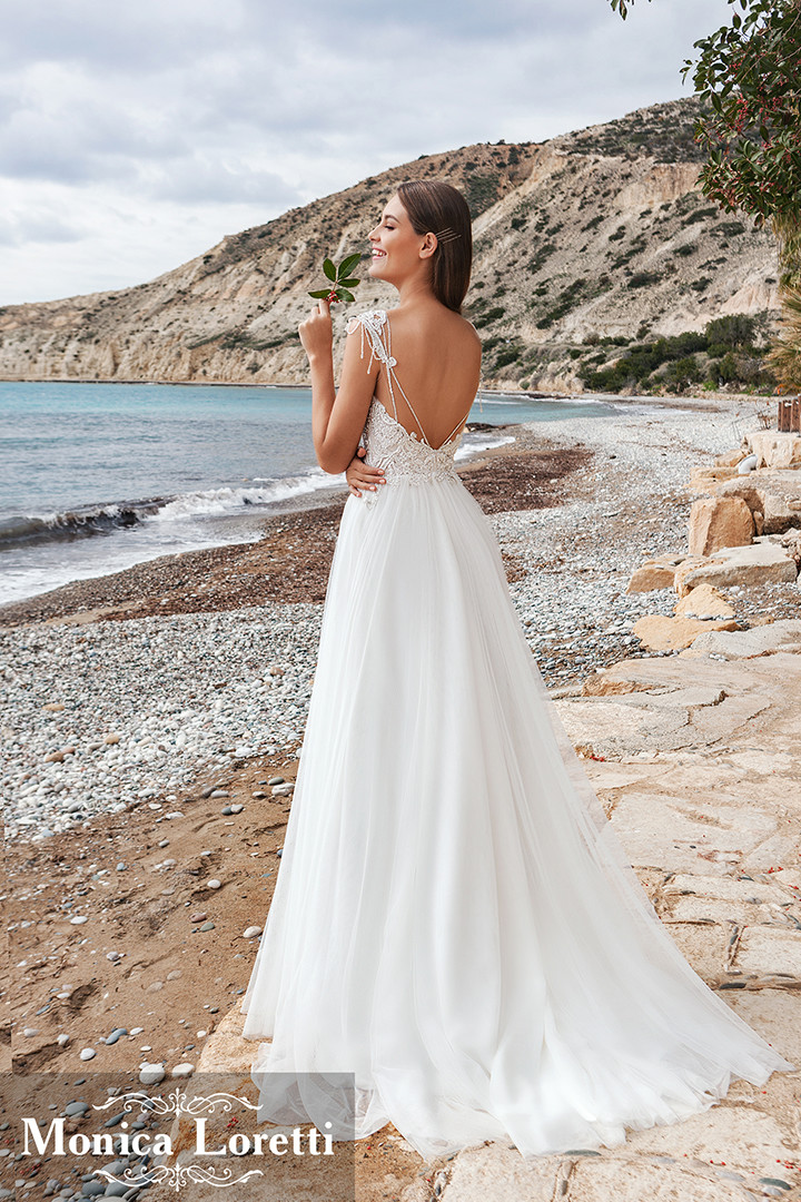 Monica Loretti | Luxury Grace 2018 | Campaign