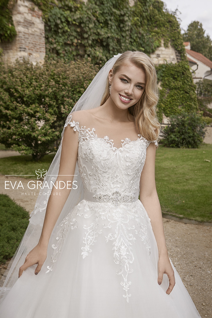 Eva Grandes | Luxury 2019 | Campaign