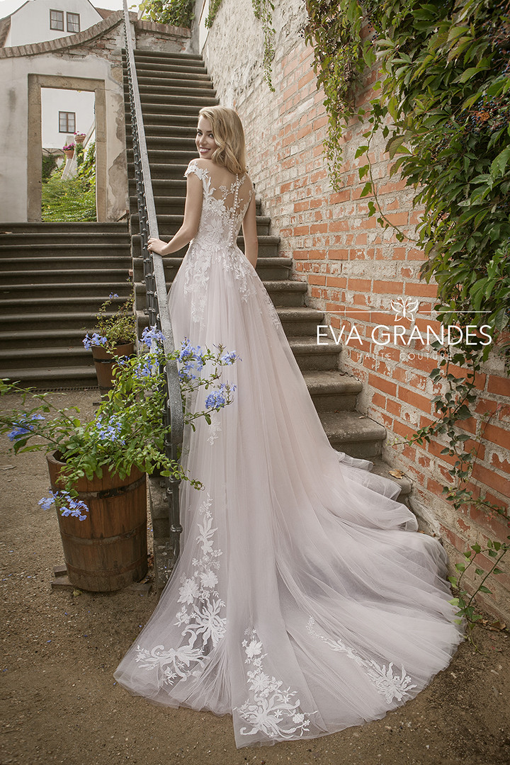 Eva Grandes | Luxury 2019 | Campaign