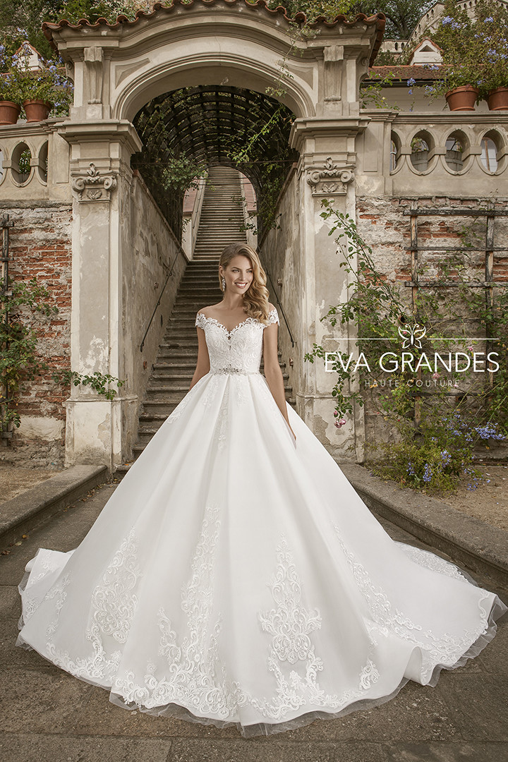 Eva Grandes | Luxury 2019 | Campaign