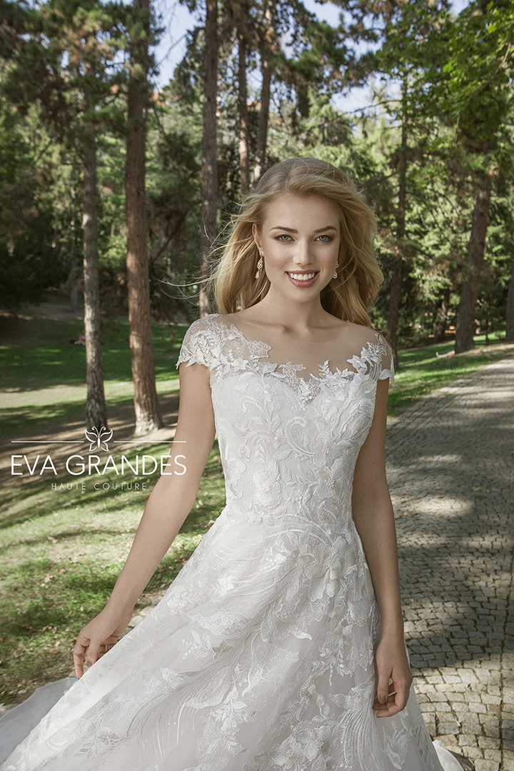 Eva Grandes | Luxury 2019 | Campaign