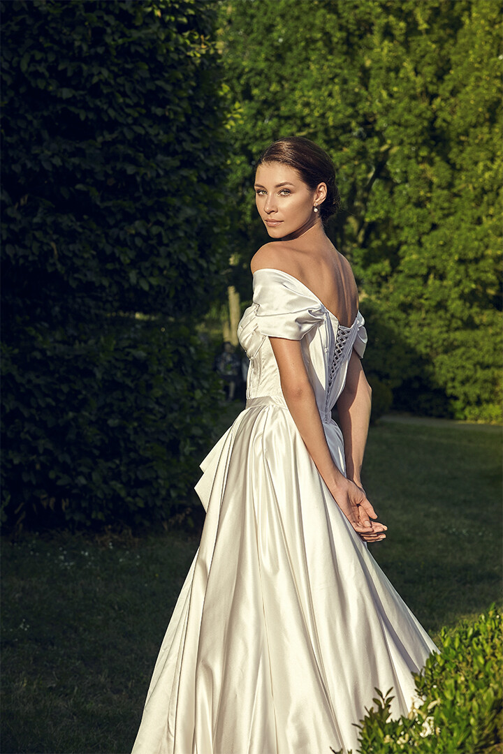 Ari Villoso | Campaign