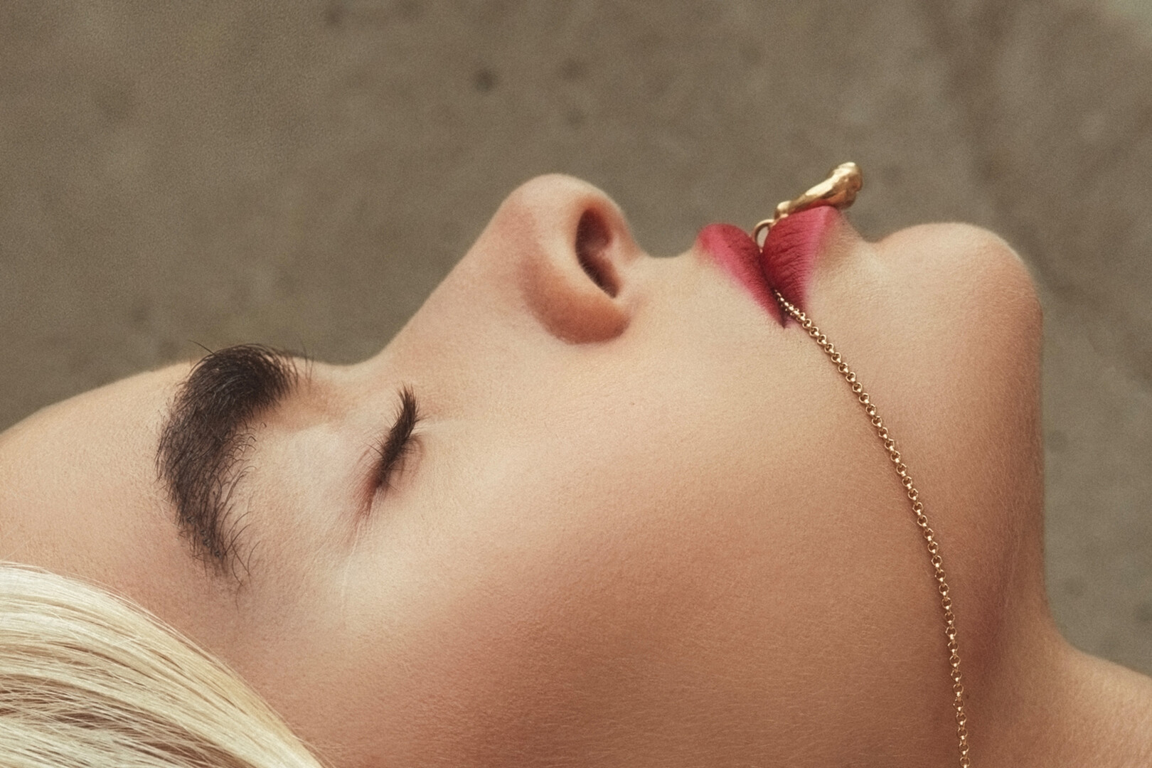 Just Nina | ODALïSQUE MAGAZINE